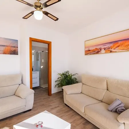 公寓 Family With Stunning Sea Views!