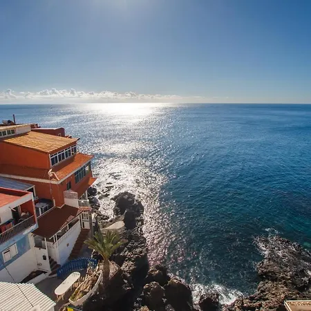 Апартаменты Family With Stunning Sea Views! *